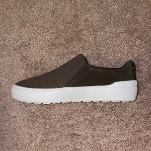 Dr. Scholls slip on sneakers